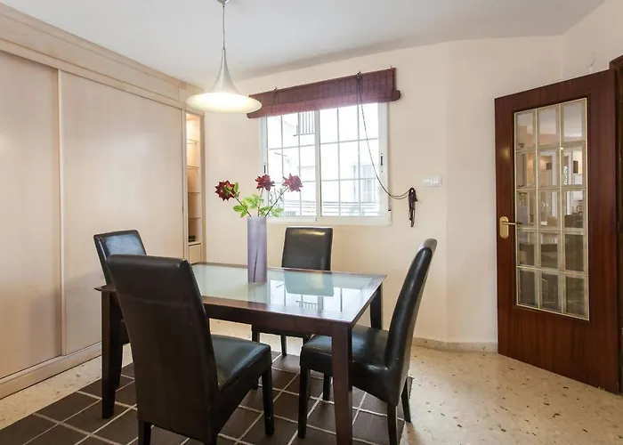 Comfy And Luminous With Balcony * Valencia